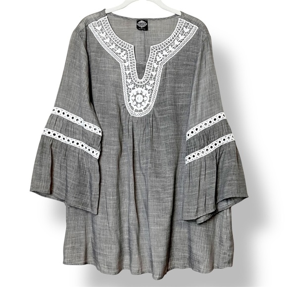CalStyle Crochet Trim Tunic Top Large gray neutral boho flowy peasant lace - Picture 1 of 9